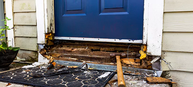 Broken Door Jamb Repair in Bartow, FL