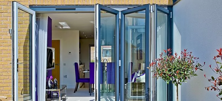 Bifold Door Repairs Near Me in Bartow, FL