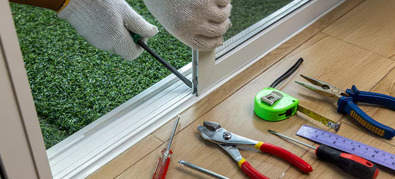 Window Hinge Repair in Bartow, FL